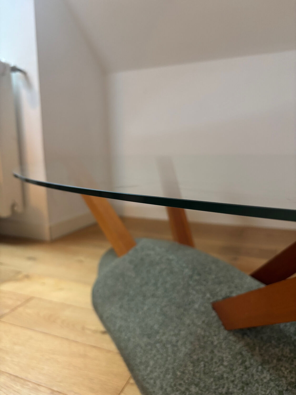 Coffee table by Paolo Deganello, model Artifici from 1985.