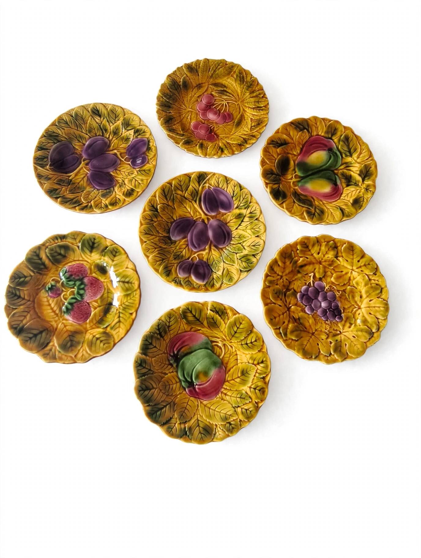 7 barbotine plates from Sarreguemines