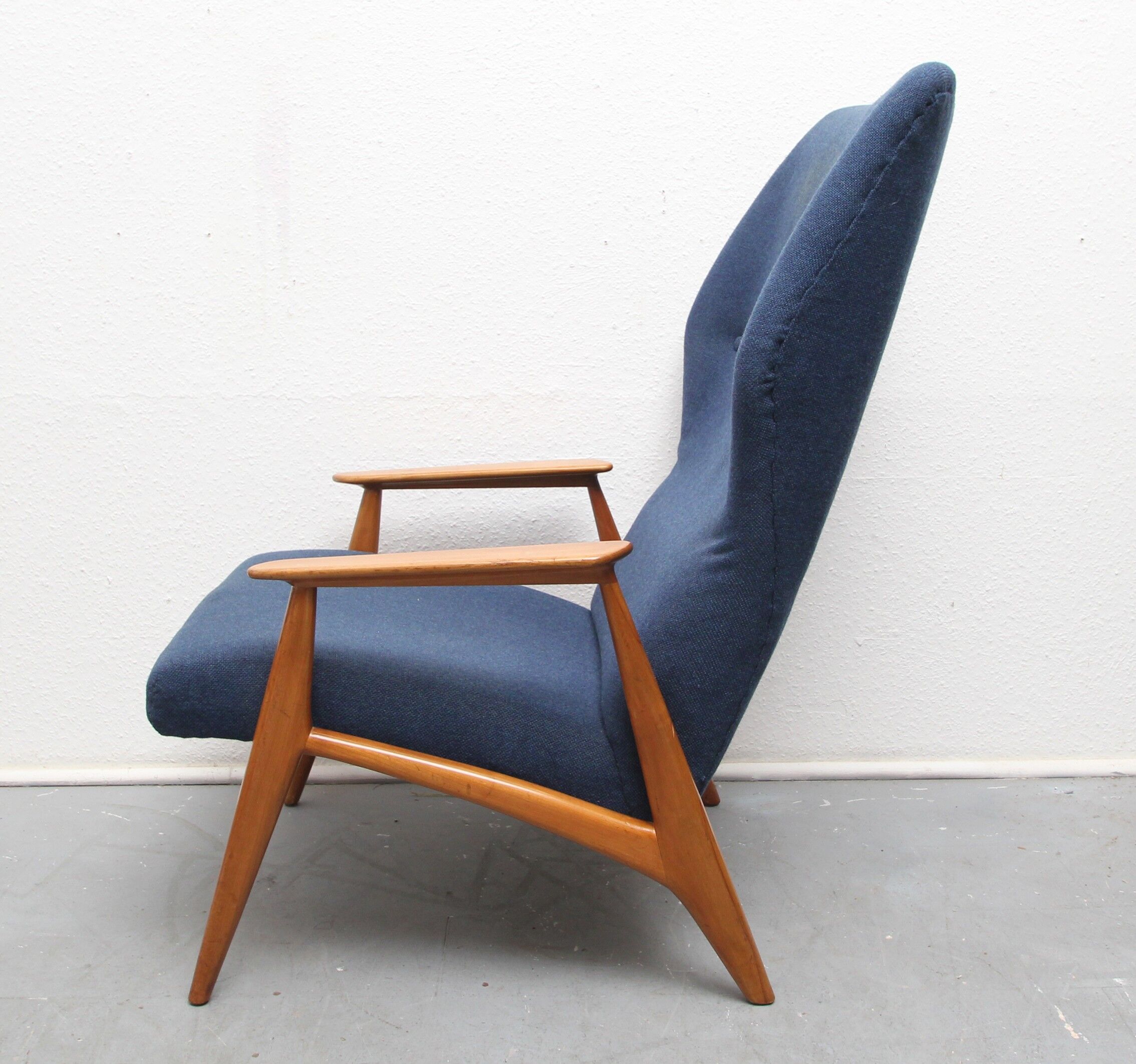 Danish armchair in cherry wood and dark blue fabric