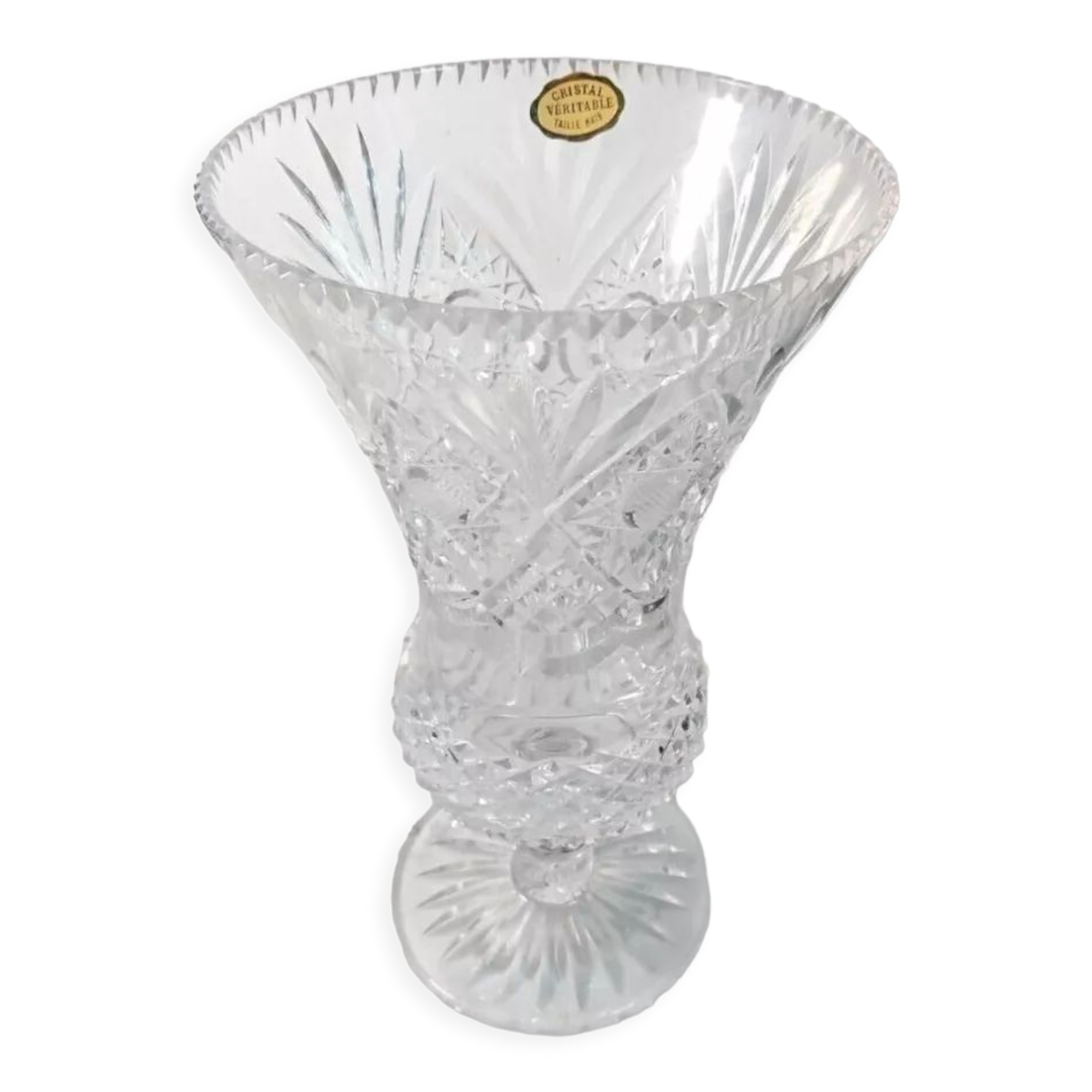 Vase en cristal taillé main sur piédouche
