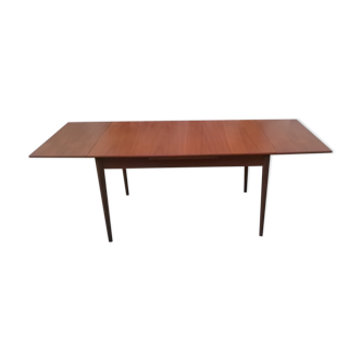 Table à manger scandinave