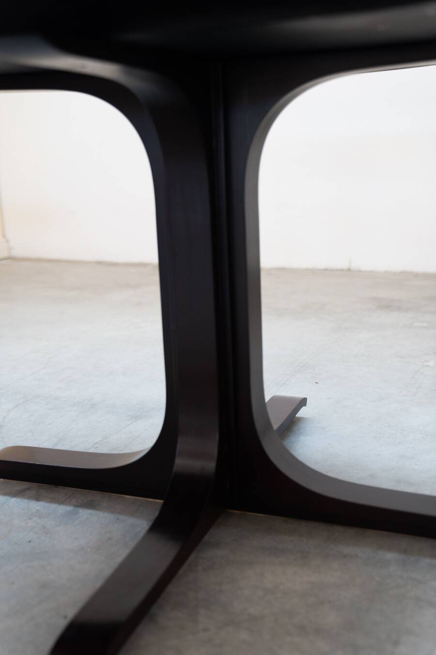 Table and 6 chairs mod. ibisco, 70's/80's