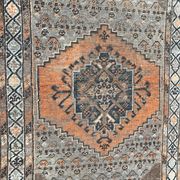 Former carpet persian north western done hand 100 x 162 cm