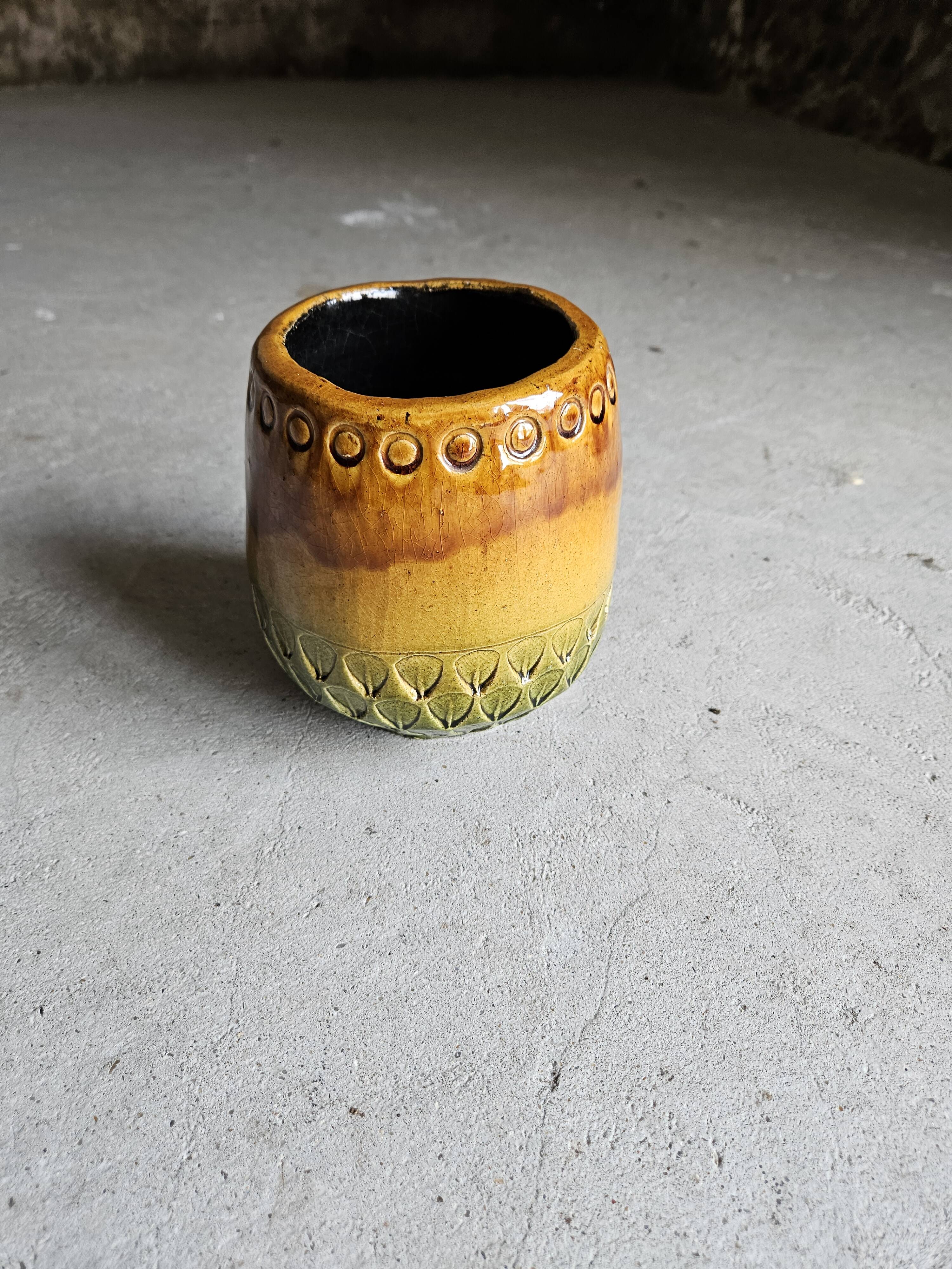 Scandinavian majolica ceramic vase / planter