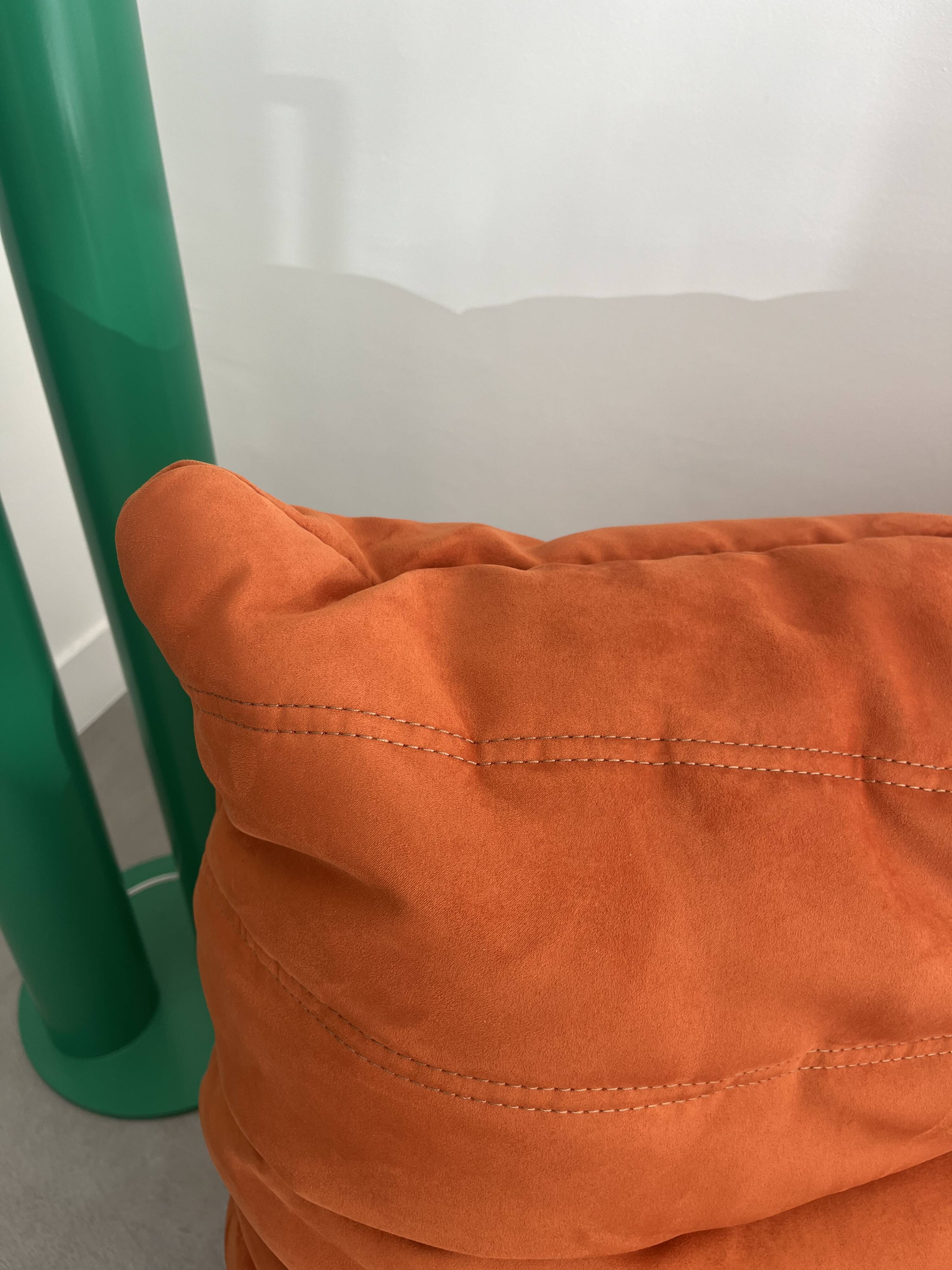 Togo fireside chair Michel Ducaroy for Ligne Roset