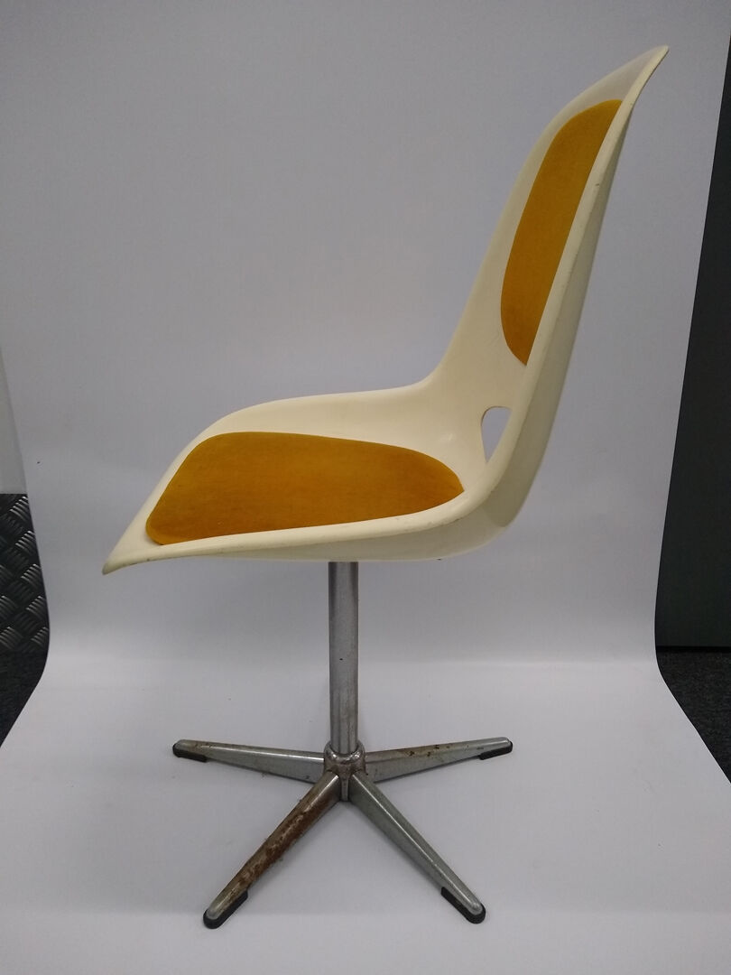 Chaise de l’ère spatiale des années 70