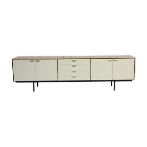 Enfilade de cees braakman,