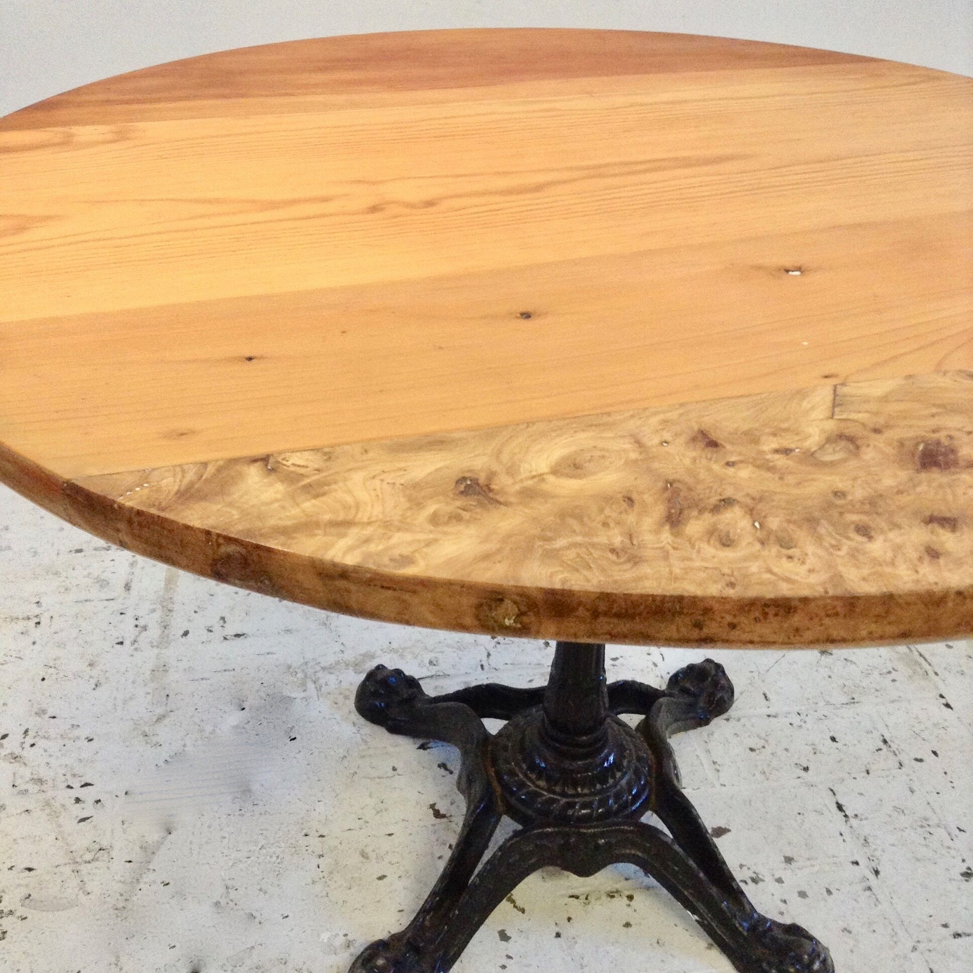 Table bistrot