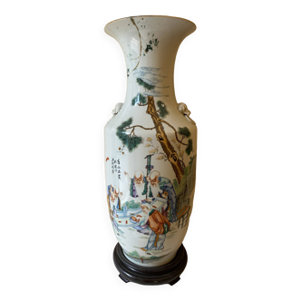 Grand vase chinois en porcelaine