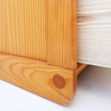 Vintage pine chest of drawers from the 1980s