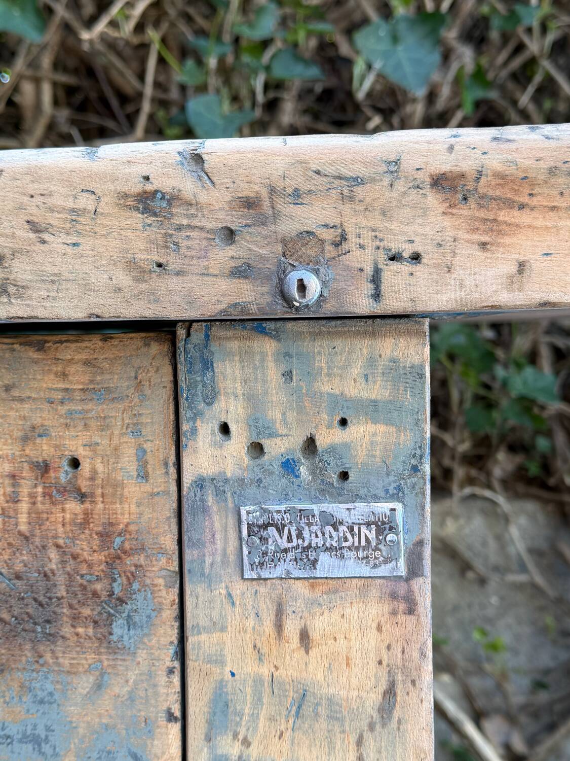 Blue patina beech drawer console established in 1940.