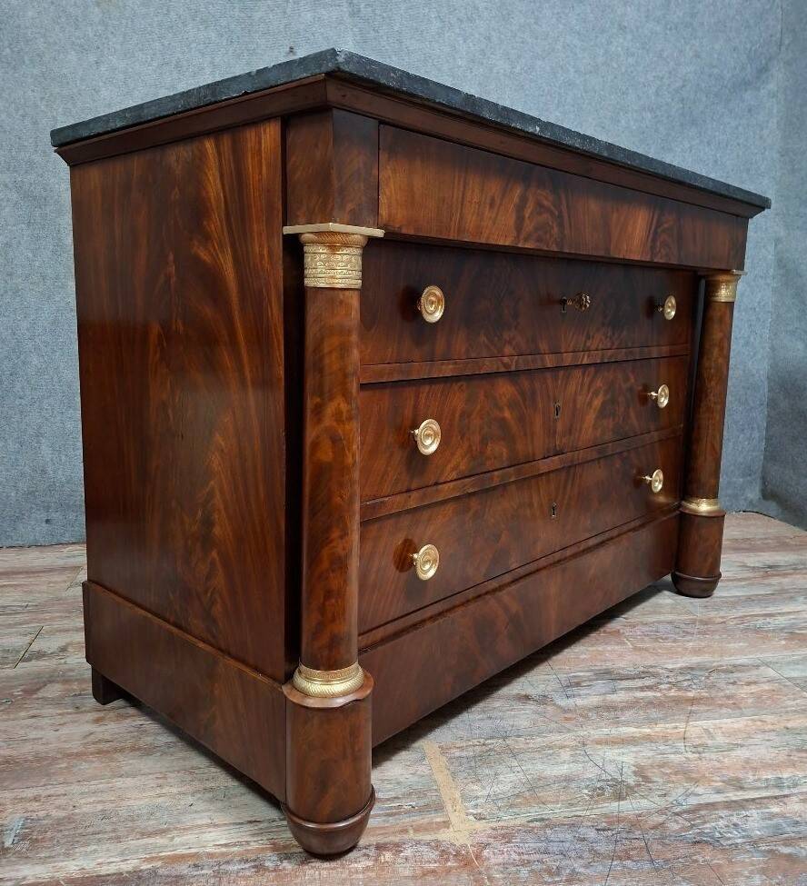 Empire commode in mahogany – Detached columns – Marble top – 19th century