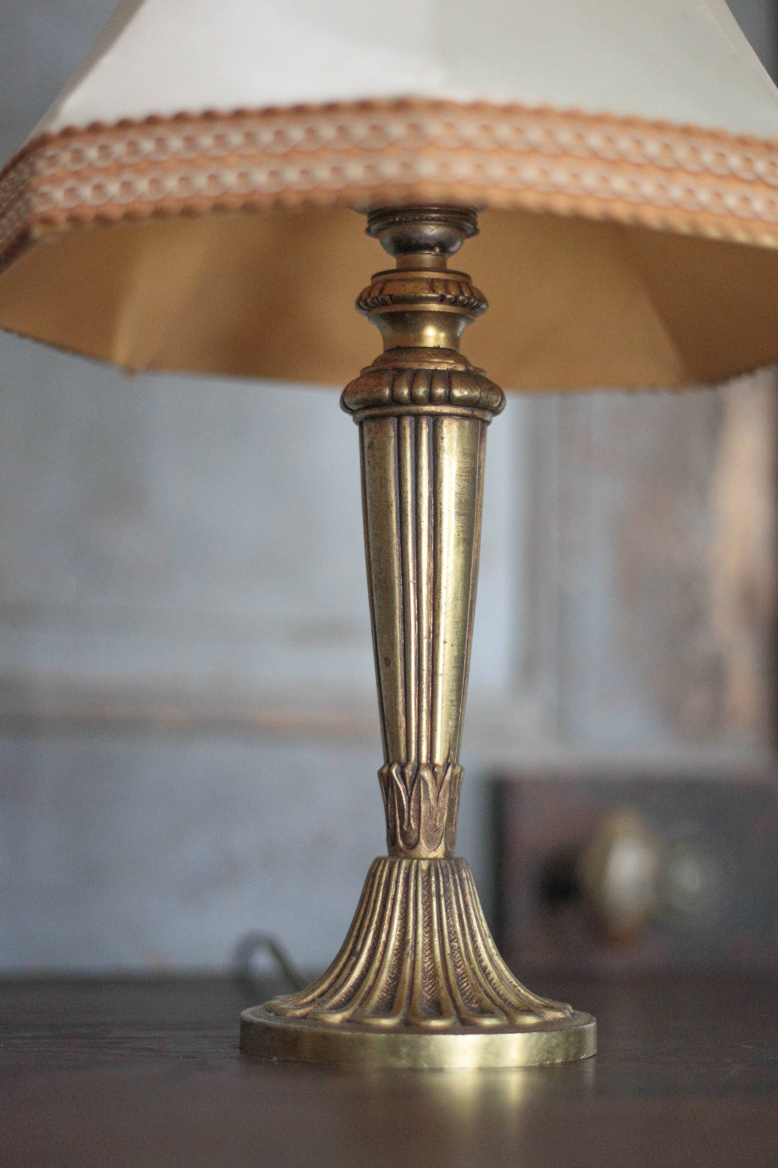 Pair of bronze lamps with fabric shades, bedside lamp.
