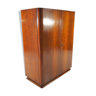 Armoire de Jindich Halabala pour UP Races, années 1950