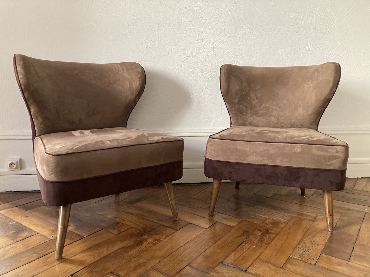 Pair of cocktail chairs