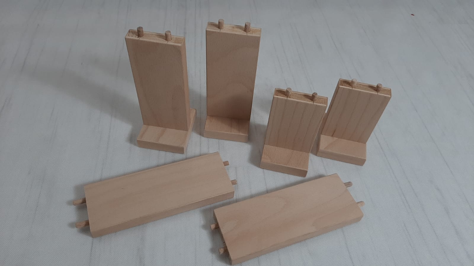 Curved plywood wall, bookcase, flowerbed, Volak by Holesov, 1960s Czechoslovakia