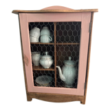 Wall cabinet