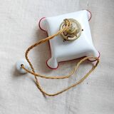 Suspension en opaline