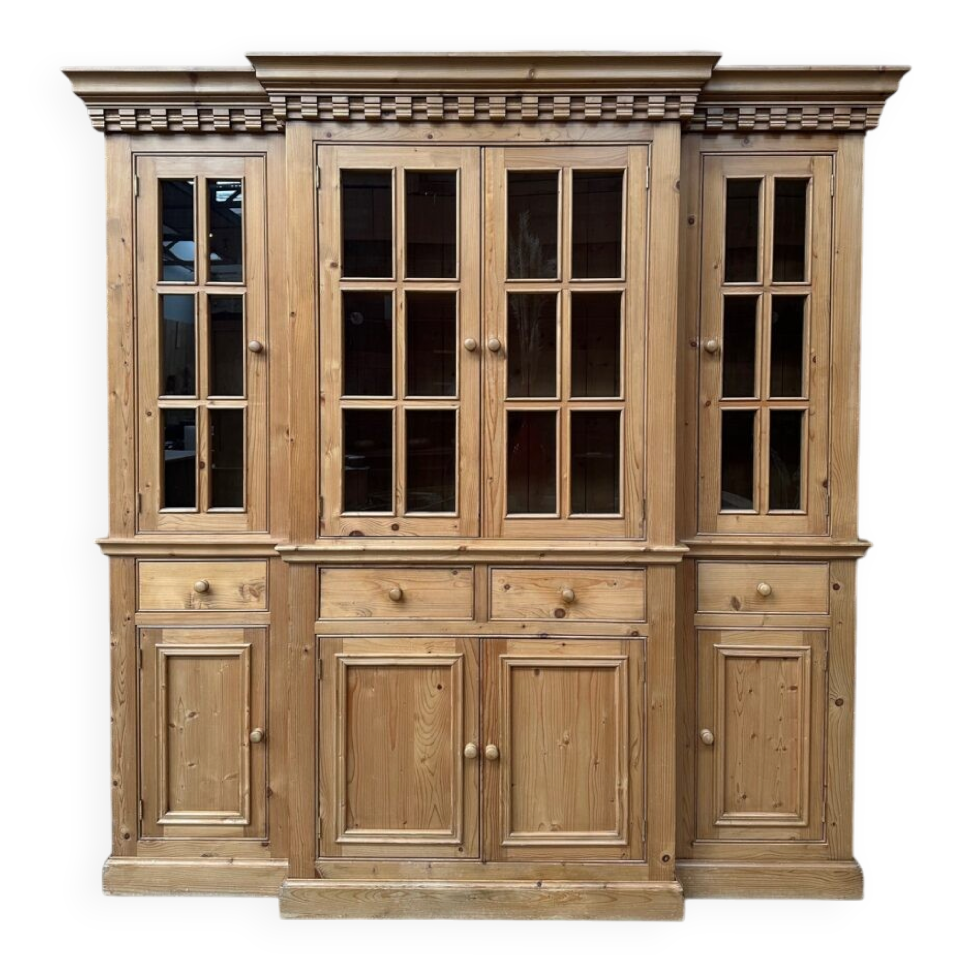 Pine shop display cabinet