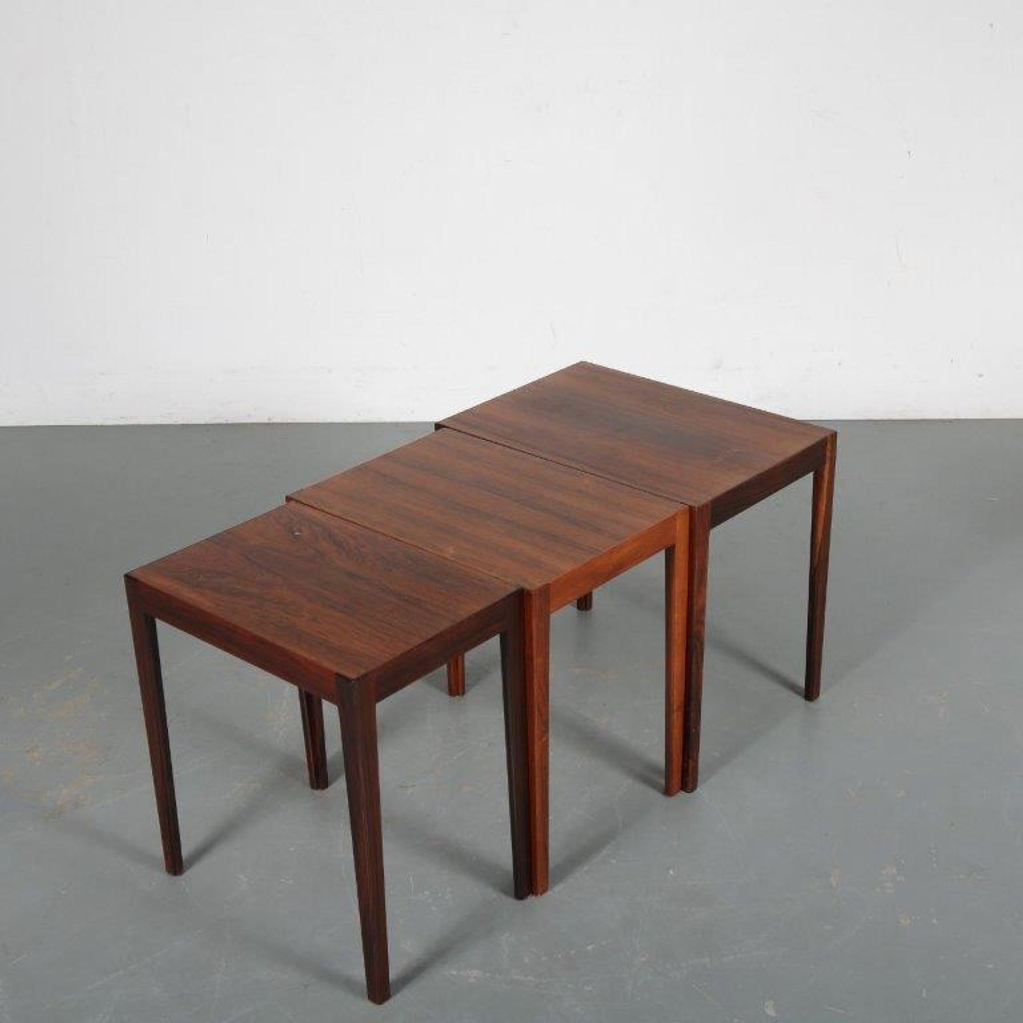 Tables gigognes de Svenn Eske Kristensen pour Pontoppidan, Danemark 1960
