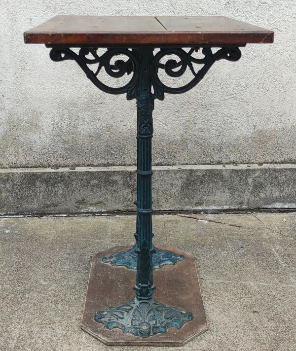 Ancienne table bistrot pied fonte