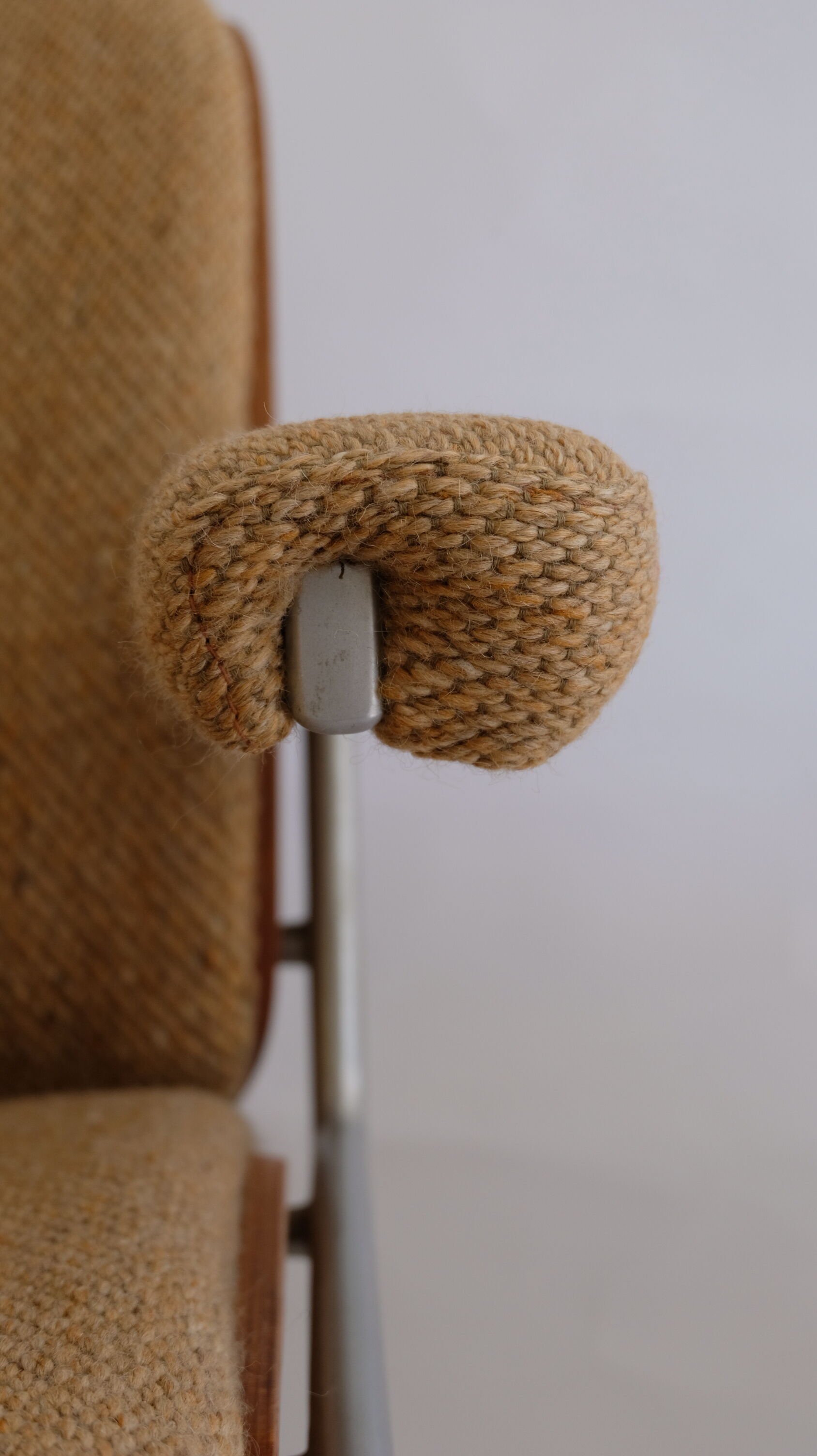 Giroflex office chair