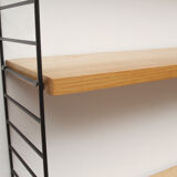 1960s wall unit in ash with 5 shelves, Nisse Strinning