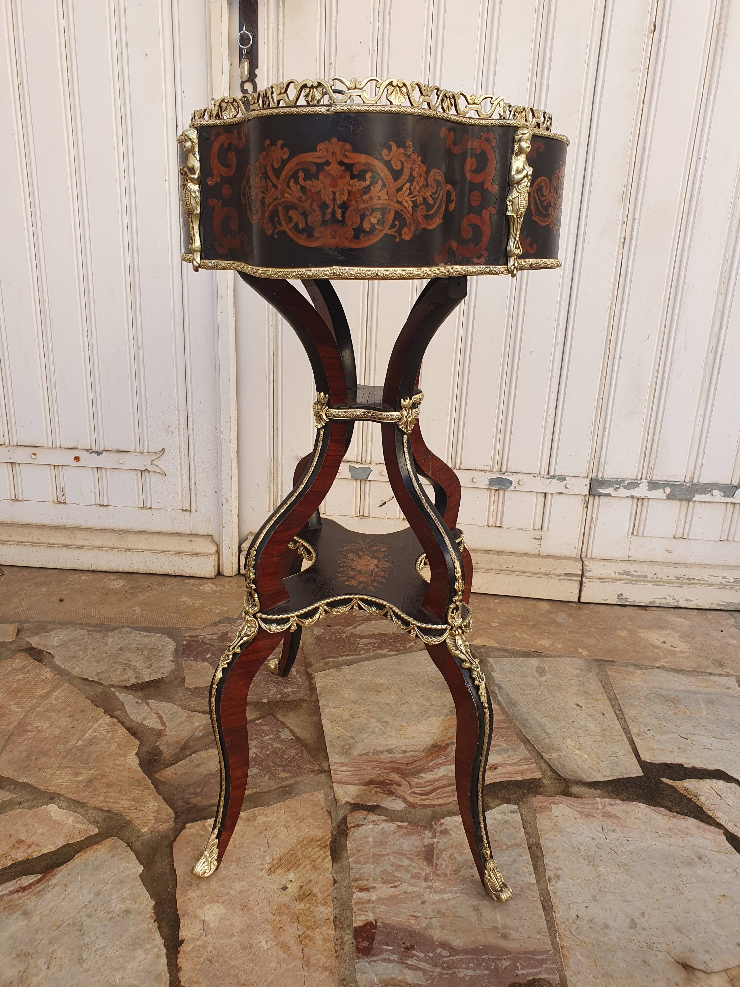 Napoleon III planter in marquetry, 1860 period