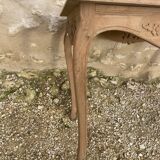 Petite table d’appoint en chêne