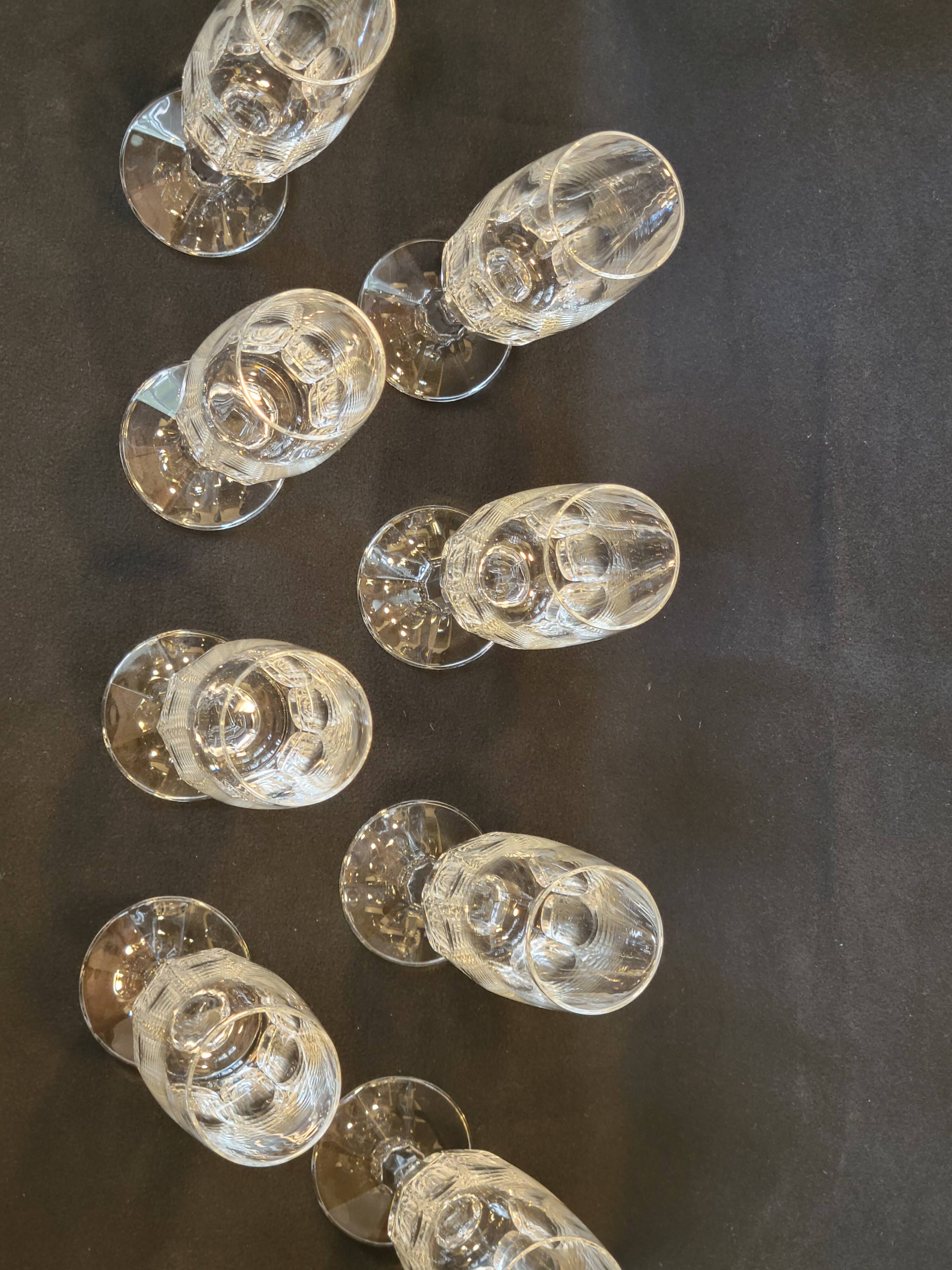 8 champagne flutes in flat cut crystal