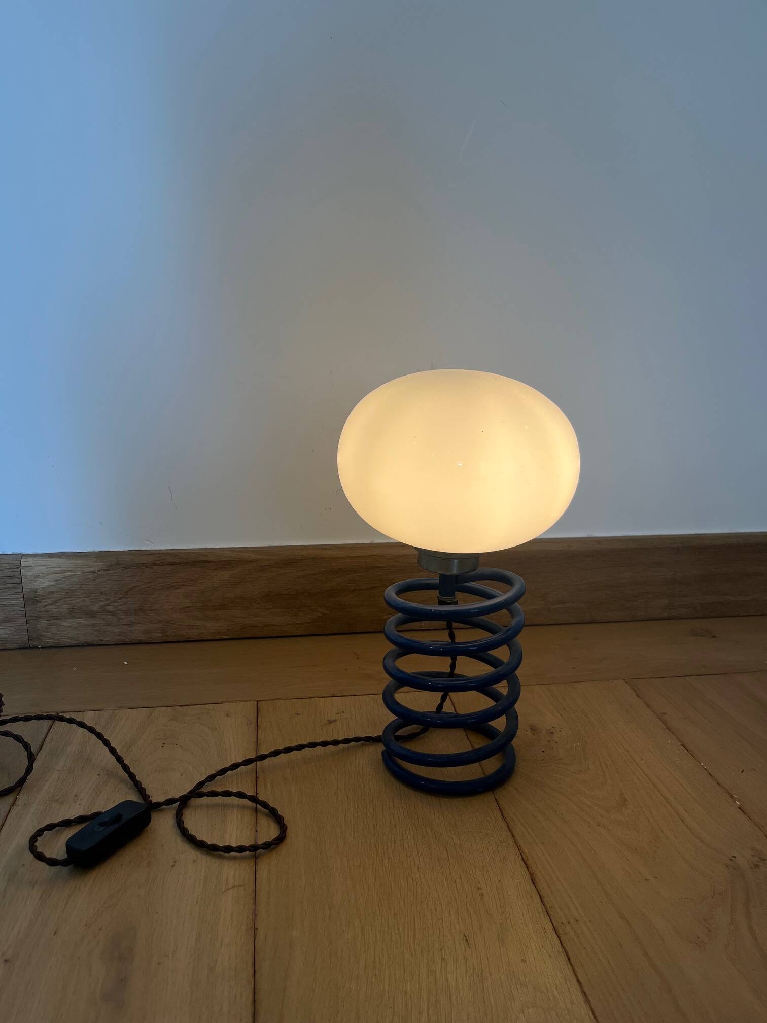 Blue spring lamp 70's + opaline