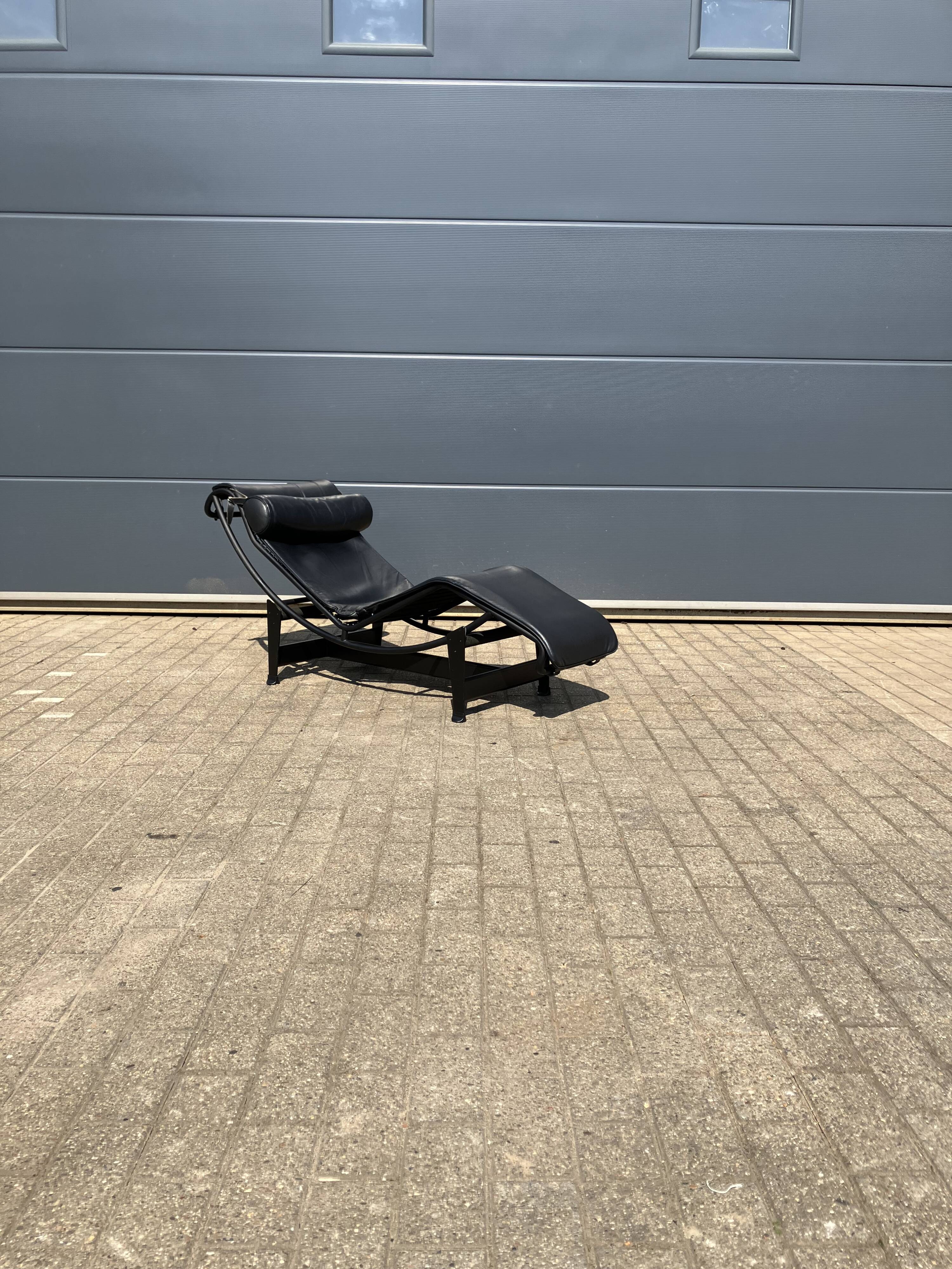 Originele Cassina Le Corbusier Lc4 Black on Black, Bijna als new!