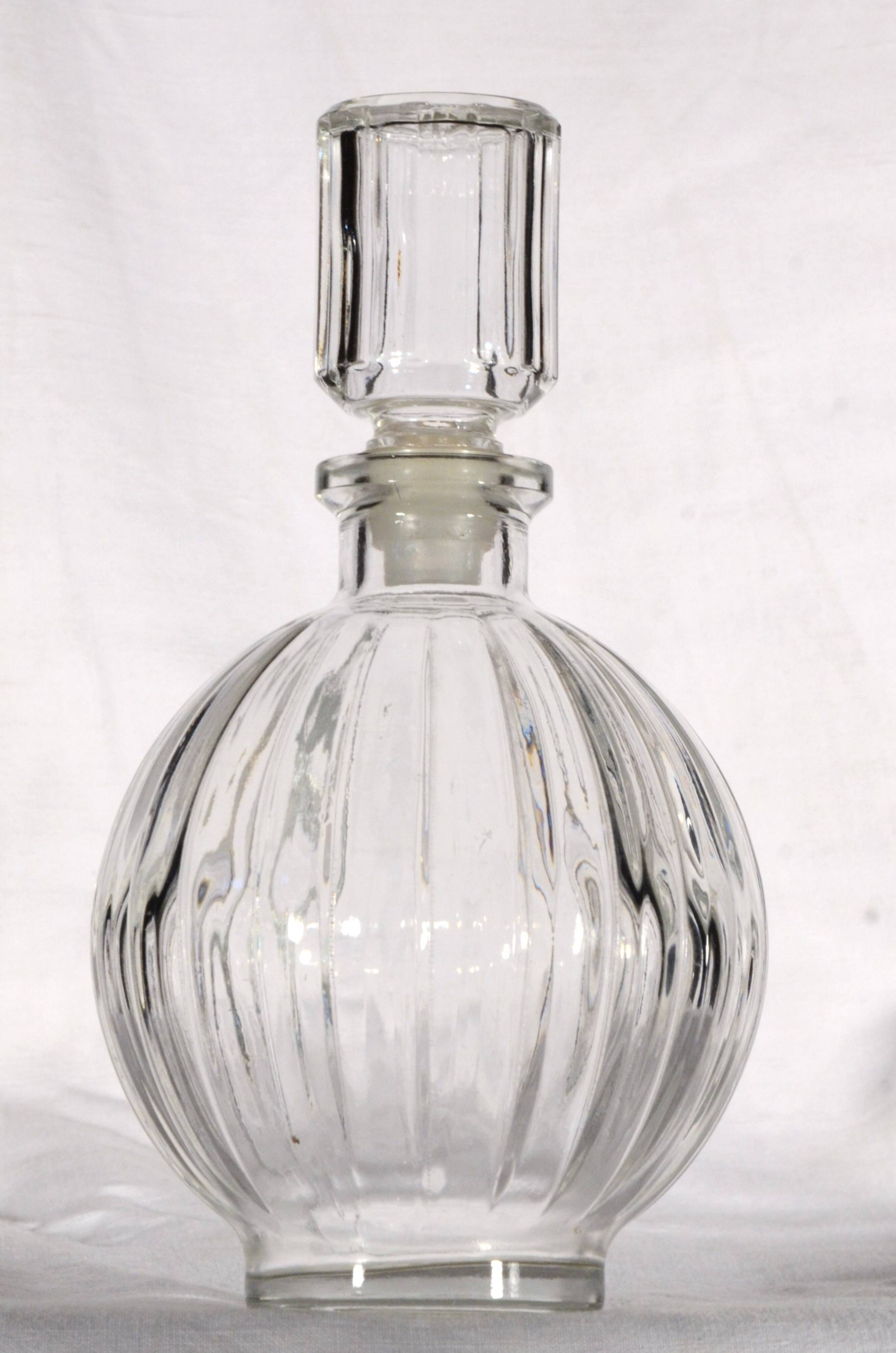 Flacon de parfum, eau de Cologne fabriqué en France
