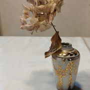 Soliflore vase in Limoges porcelain painted in gold by hand and signed