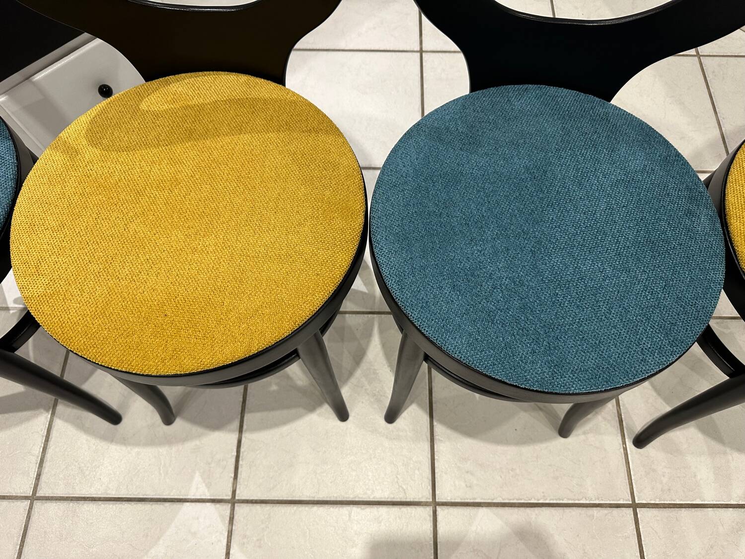 Set of 4 Baumann Bistro chairs, Mouette model, vintage 1970