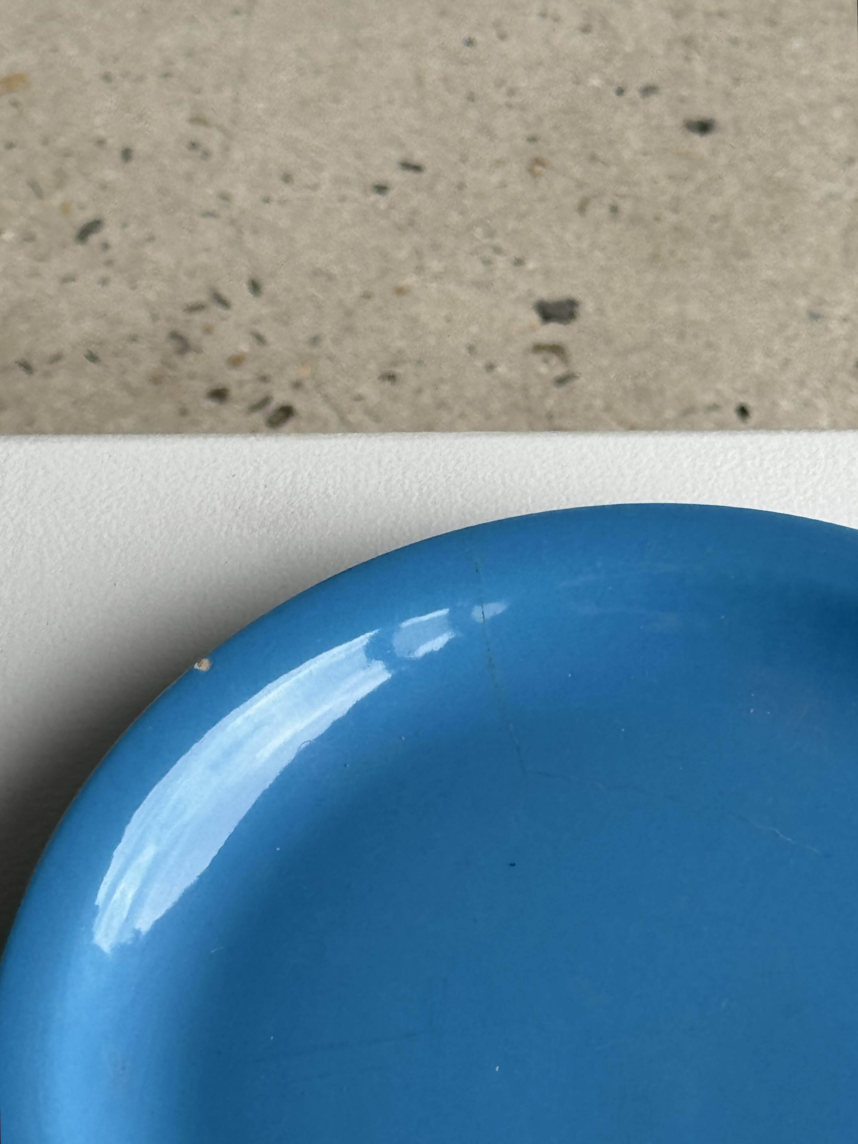 Set of 2 sky blue plates, one slotted
