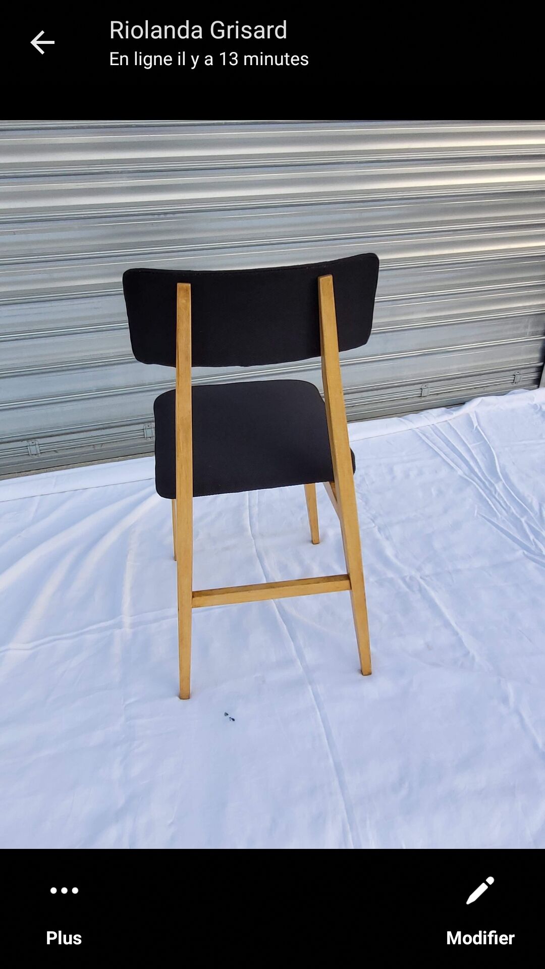 Series of 5 vintage chairs