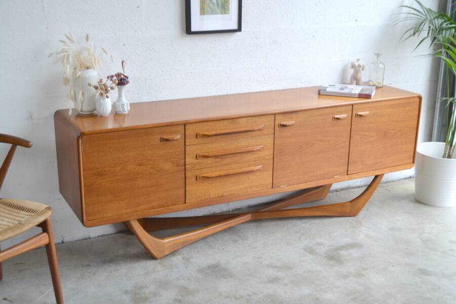 Scottish Sideboard by Beithcraft * 205 cm