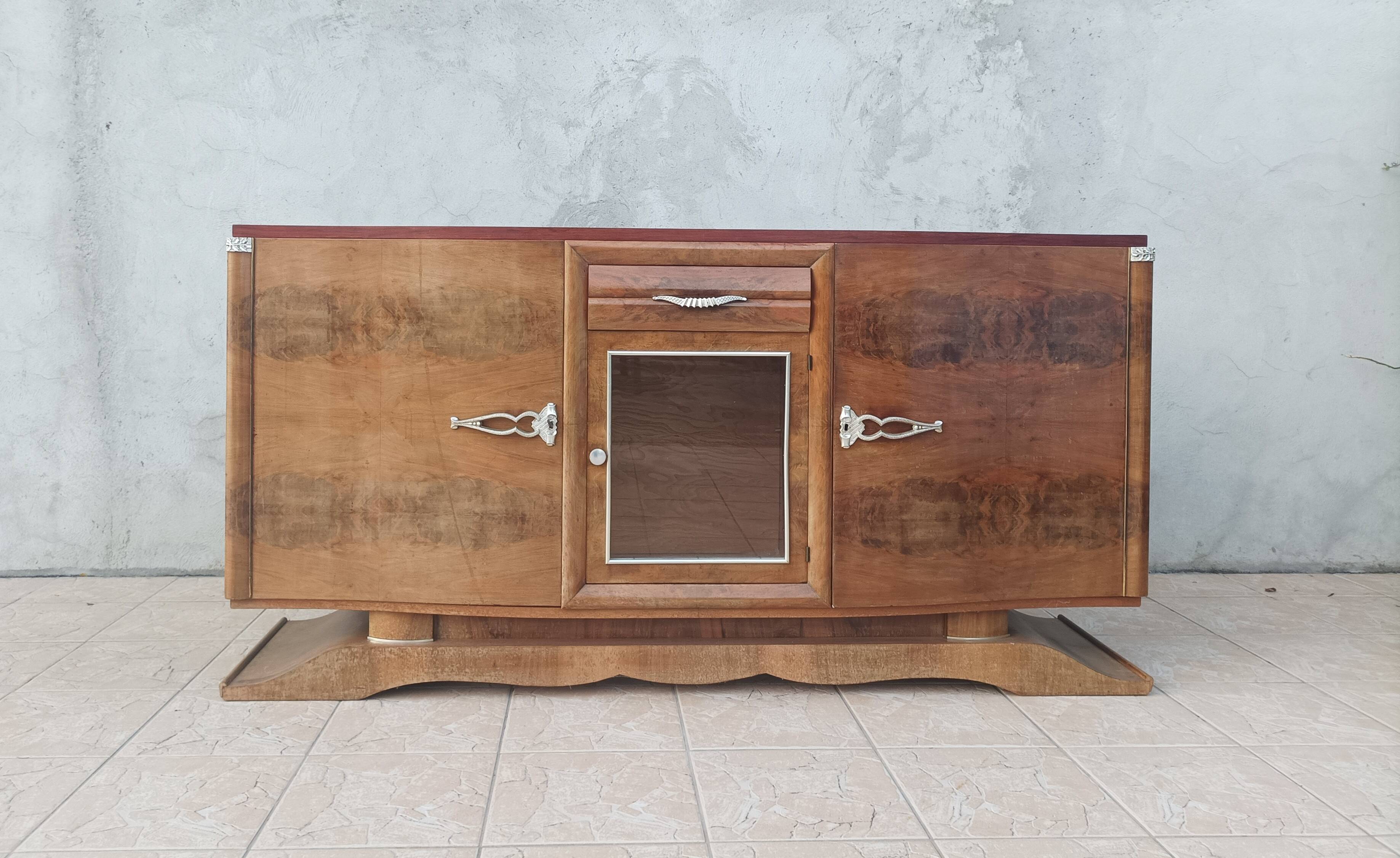 Art Deco sideboard in burr walnut