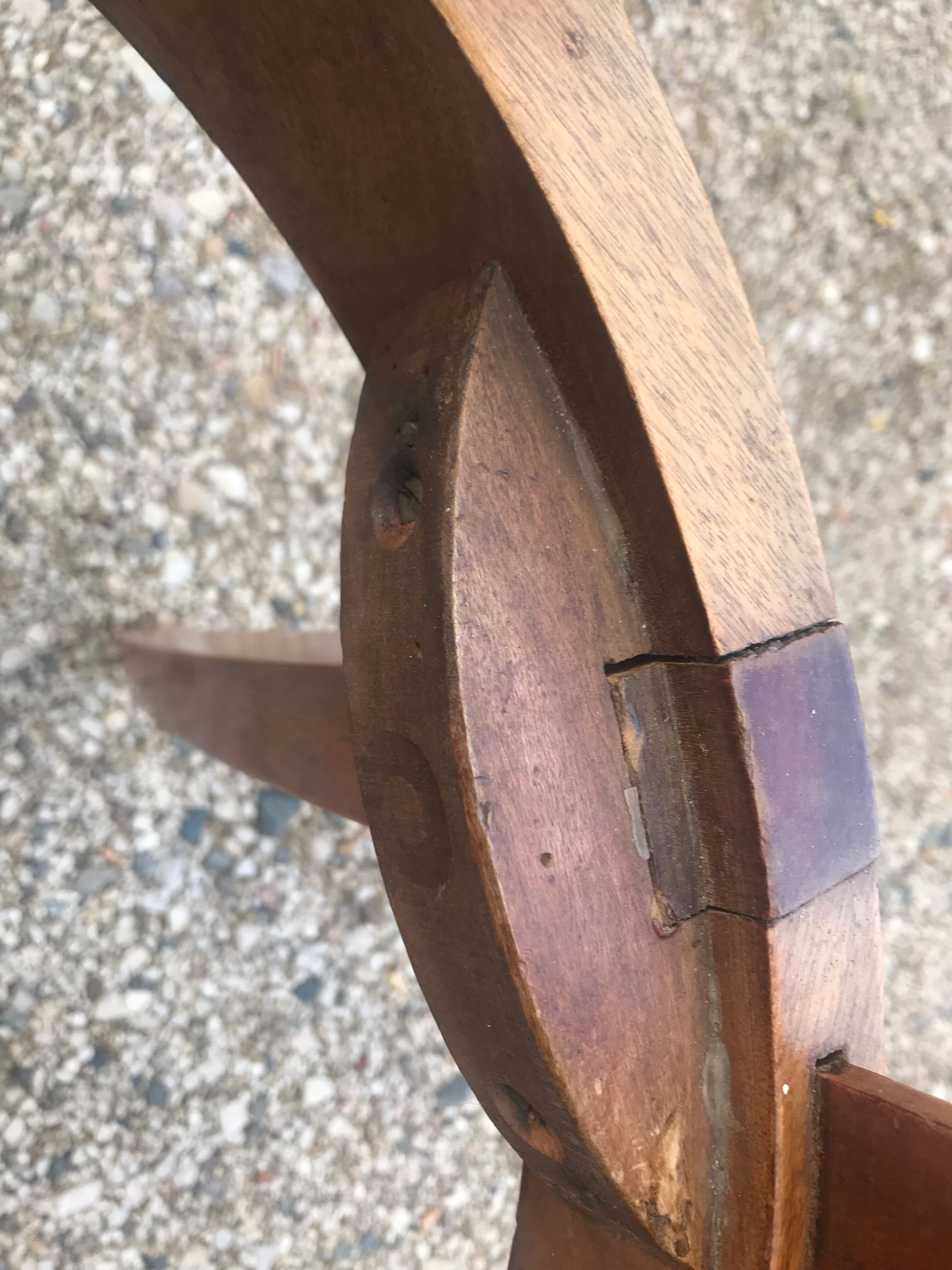 Suite of 6 chairs empire swan collar