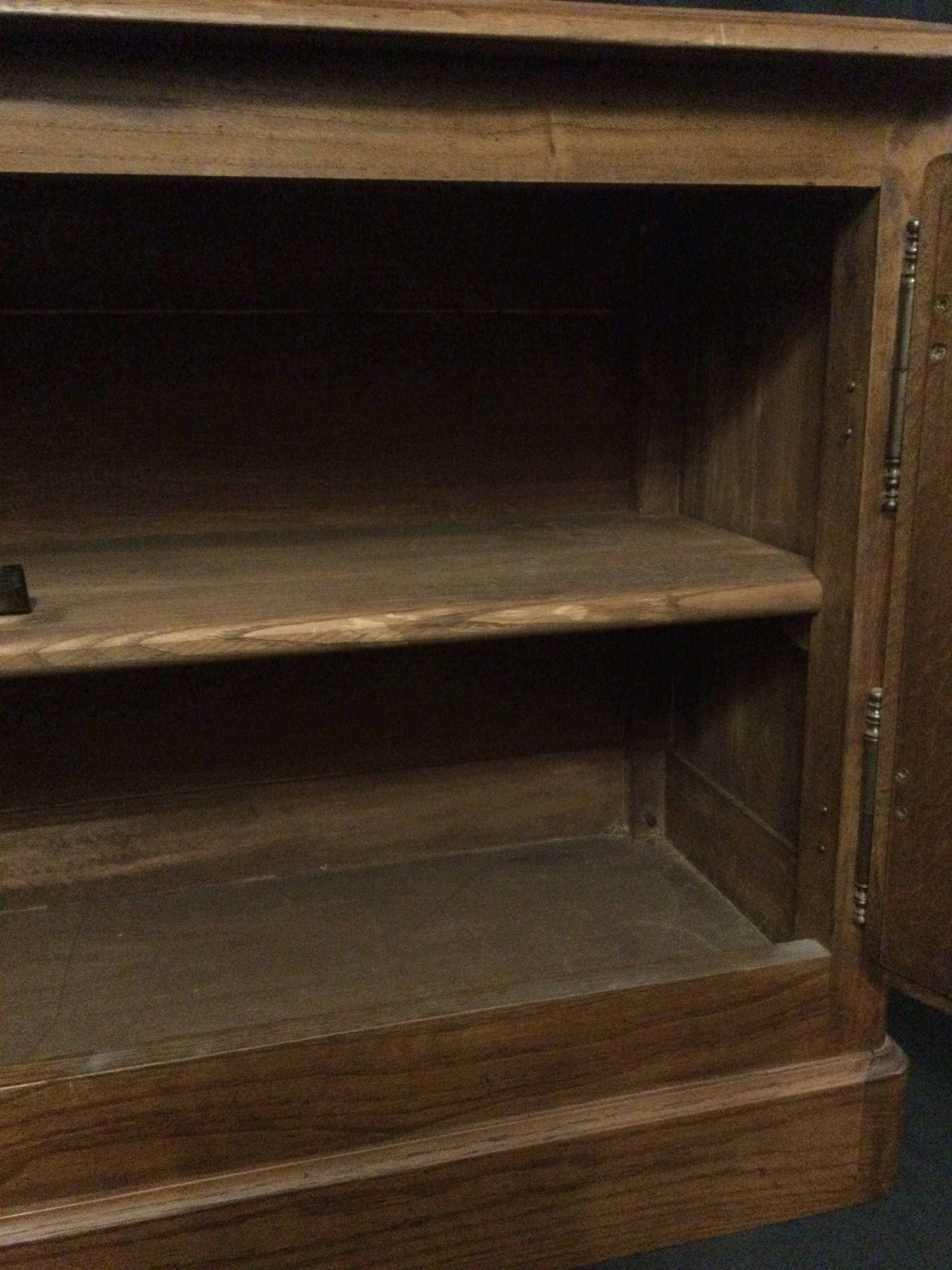 Buffet bas deux portes meuble tv