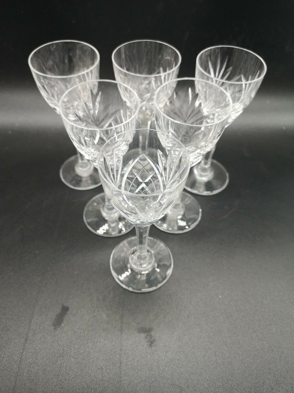 Series of 6 Crystal Glasses of St. Louis signed chantilly style