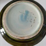 Old Sarreguemines cache-pot in Majolica style with relief decoration.