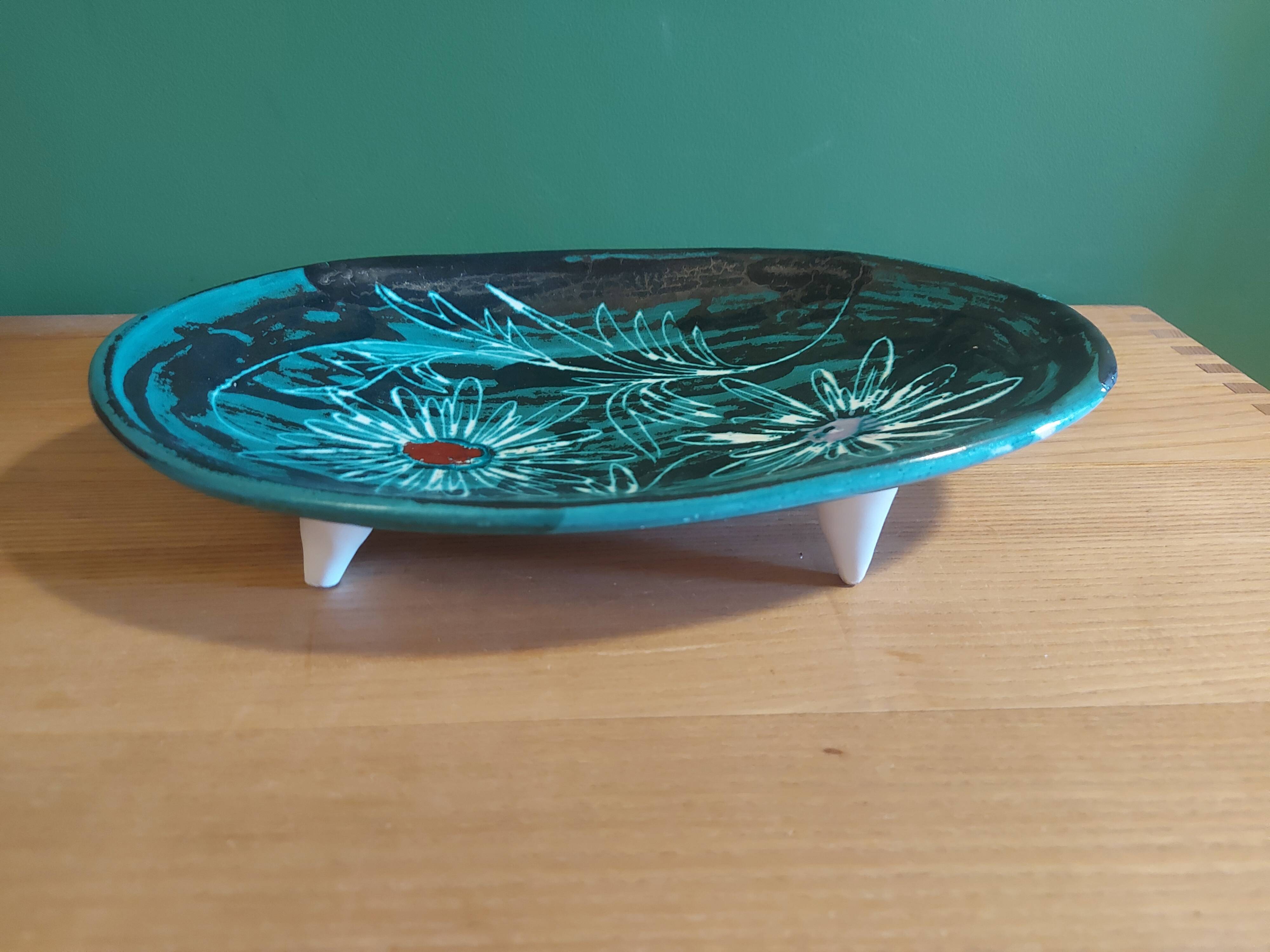 Vallauris cermal dish