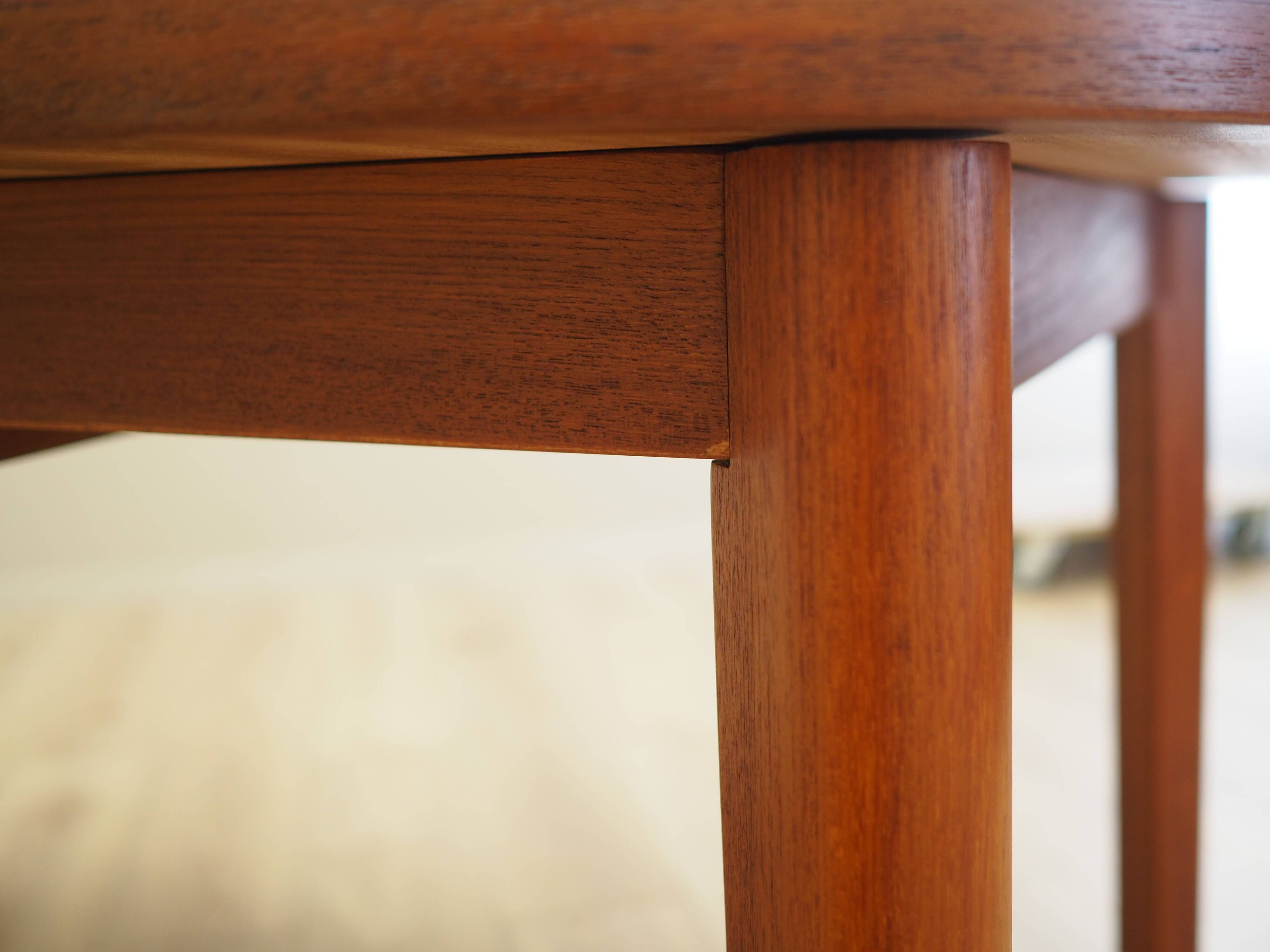 Teak table, Danish design, 1970s, manufacturer: Farstrup Møbler