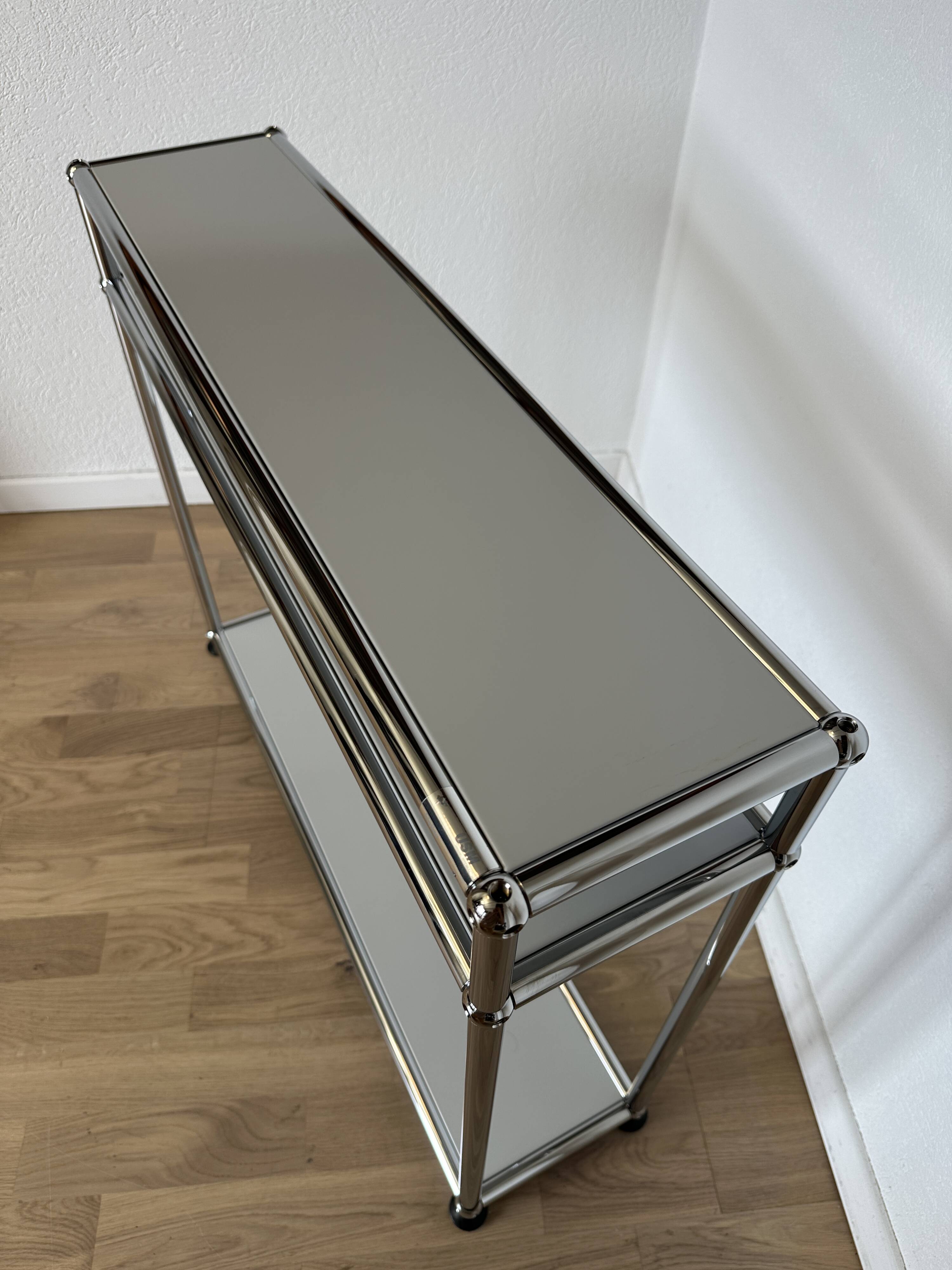 Étagère USM Haller en Gris Clair