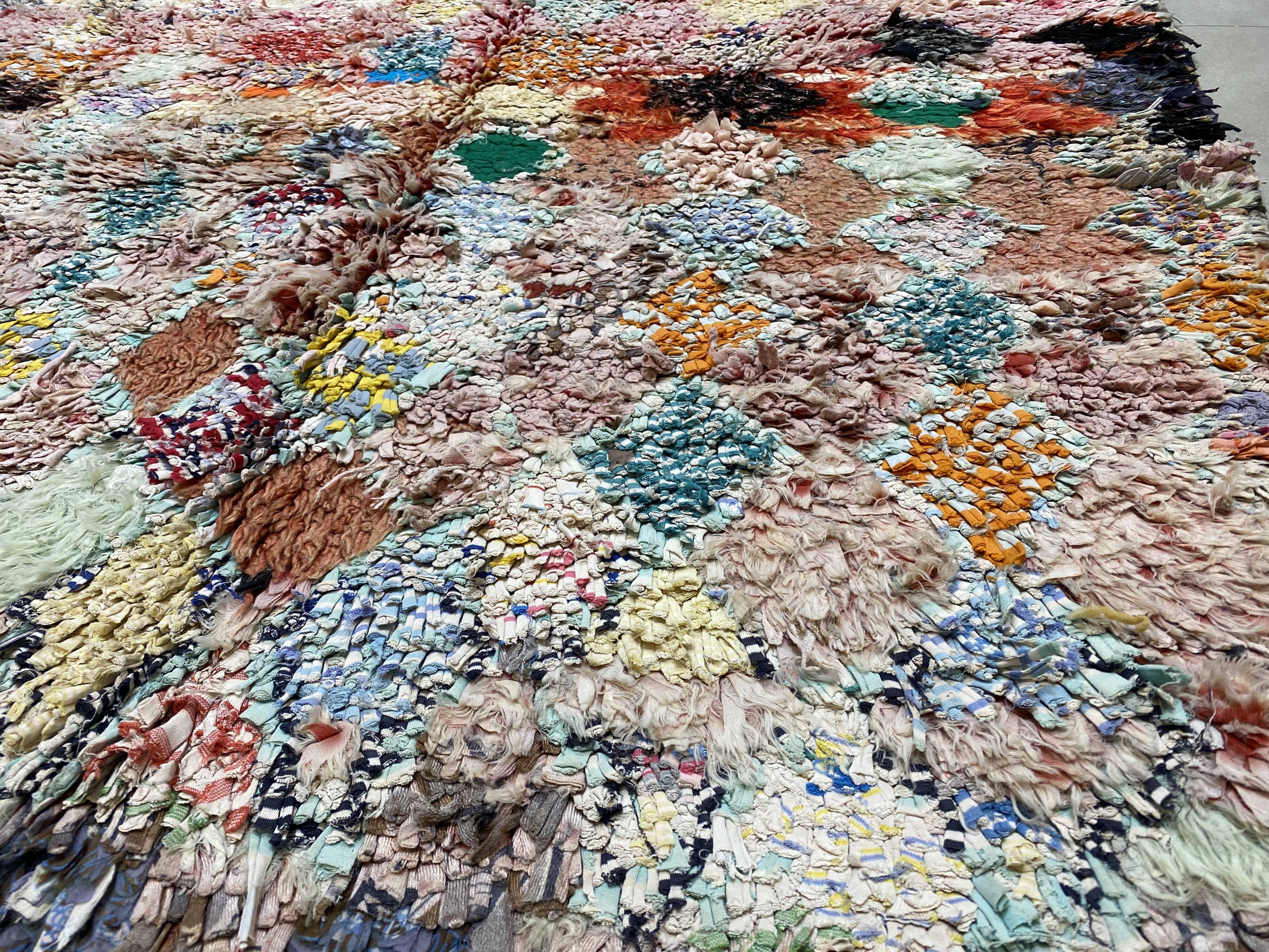 COLORED BOUCHEROUITE FABRIC RUG 118x226cm