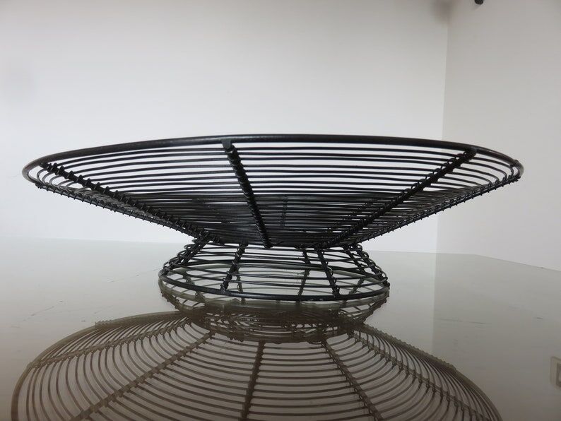 Modernist fruit basket, minimalist in black lacquered metal 1960