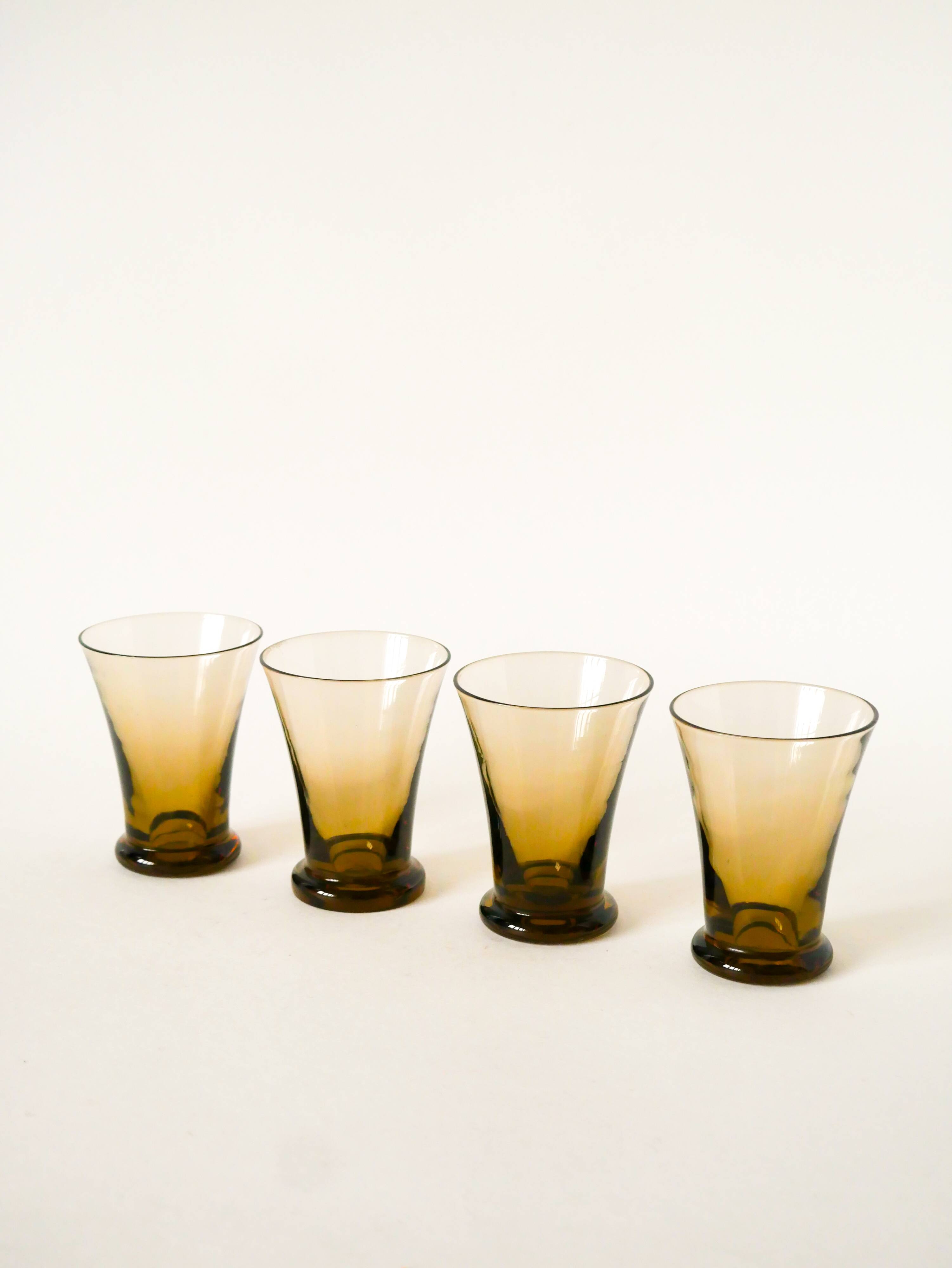 Set of 4 small smoked glass glasses, Art Deco, 1930.