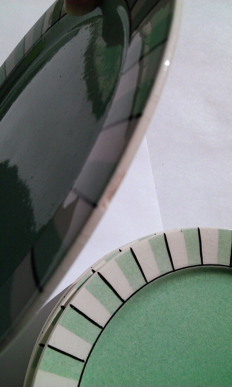 9 green dessert plates